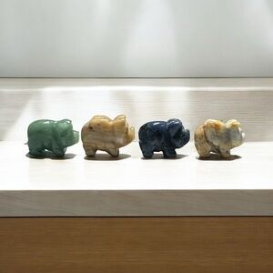 Cute Pig Carvings (4) sold as bundle